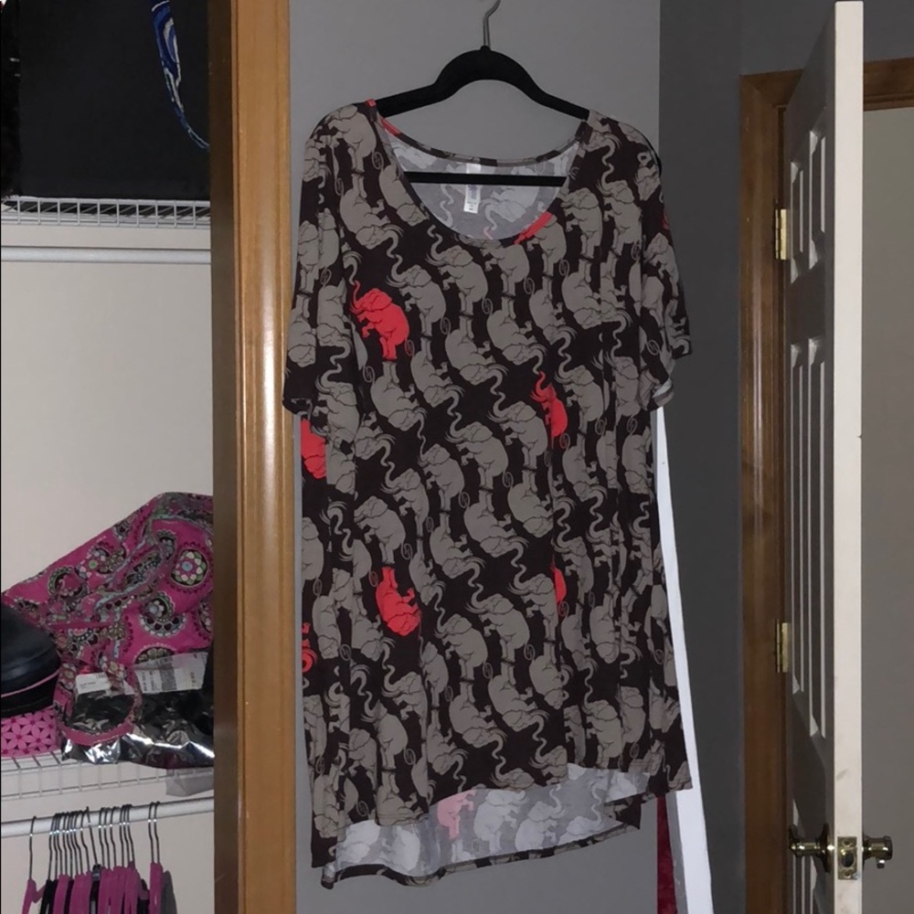 LuLaRoe top